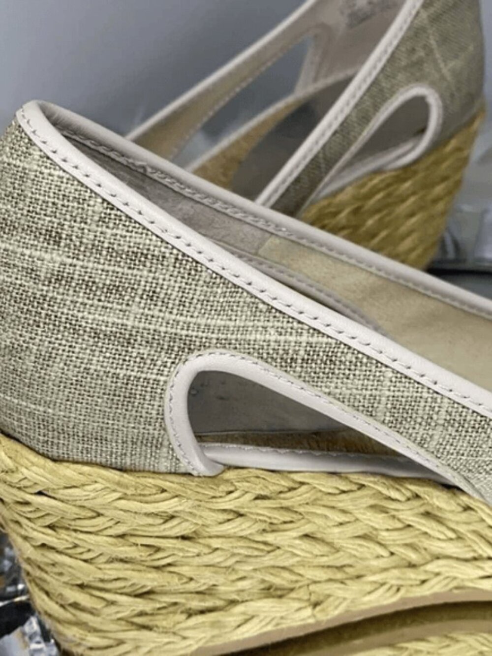 Donald J Pliner Coraa Linen Espadrille Wedge Sandals Women's 8.5M Neutral Comfy - Picture 6 of 11